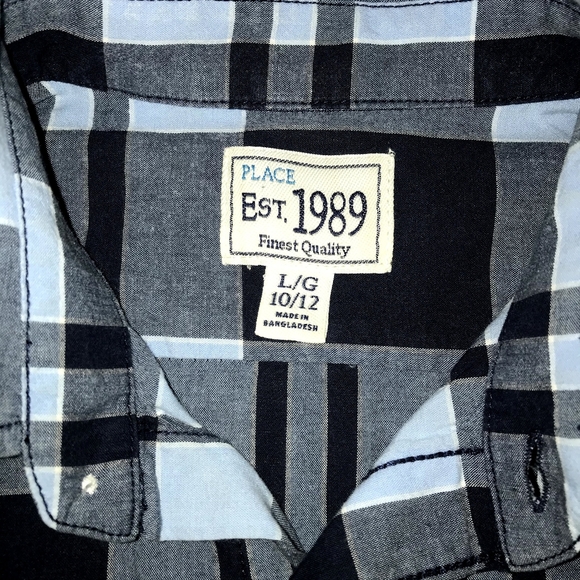 ⭐3/$10⭐CHILDREN'S PLACE Button Down - Picture 3 of 5